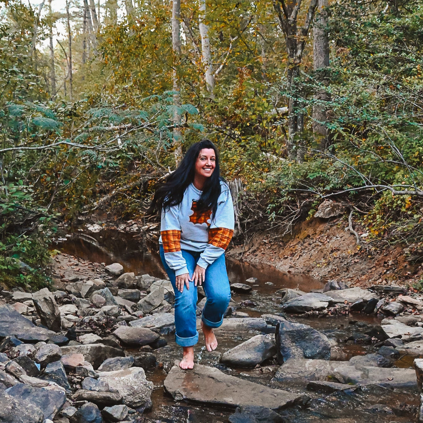 SEASONAL: peak season crewneck